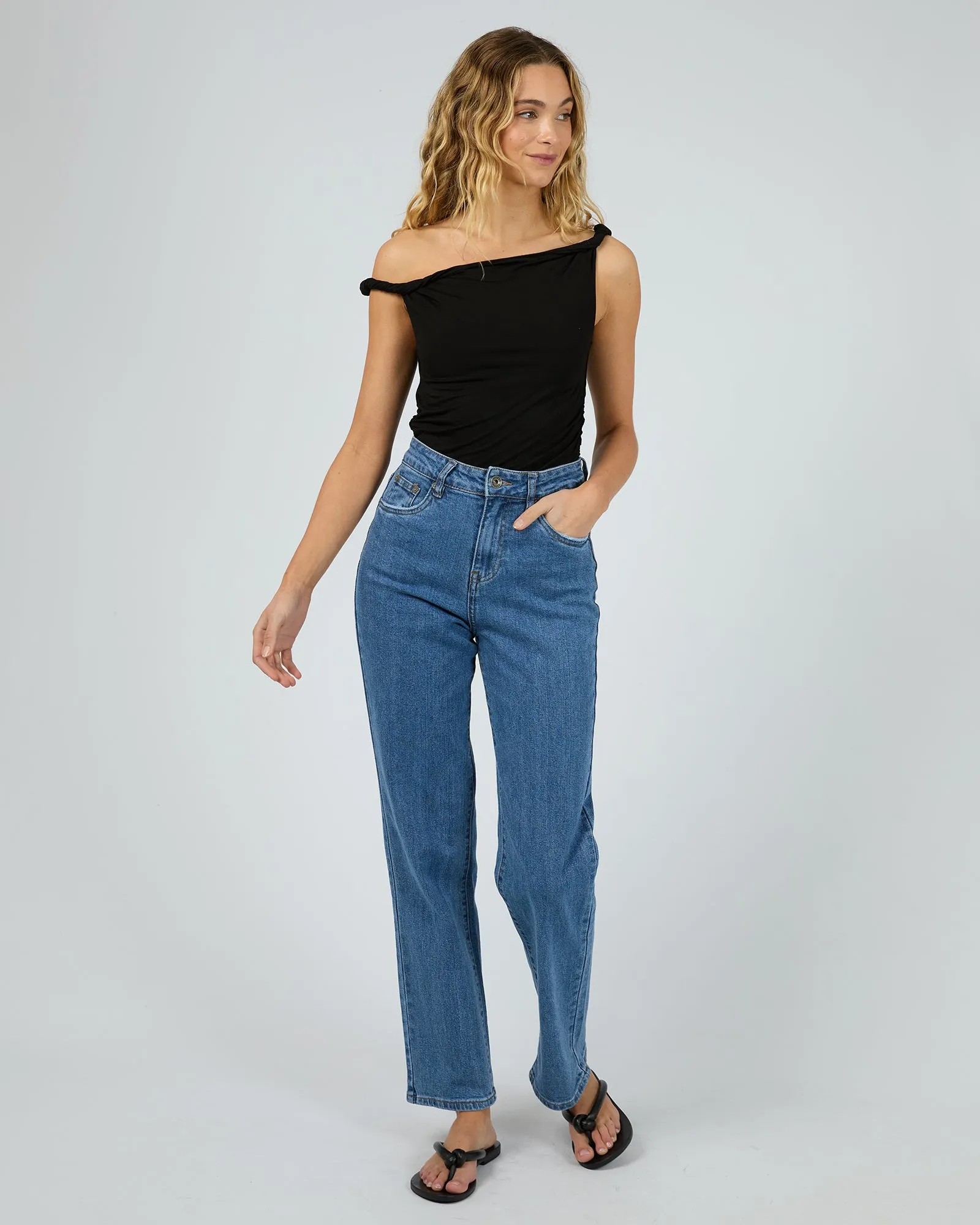 Evie Twist Tank Black