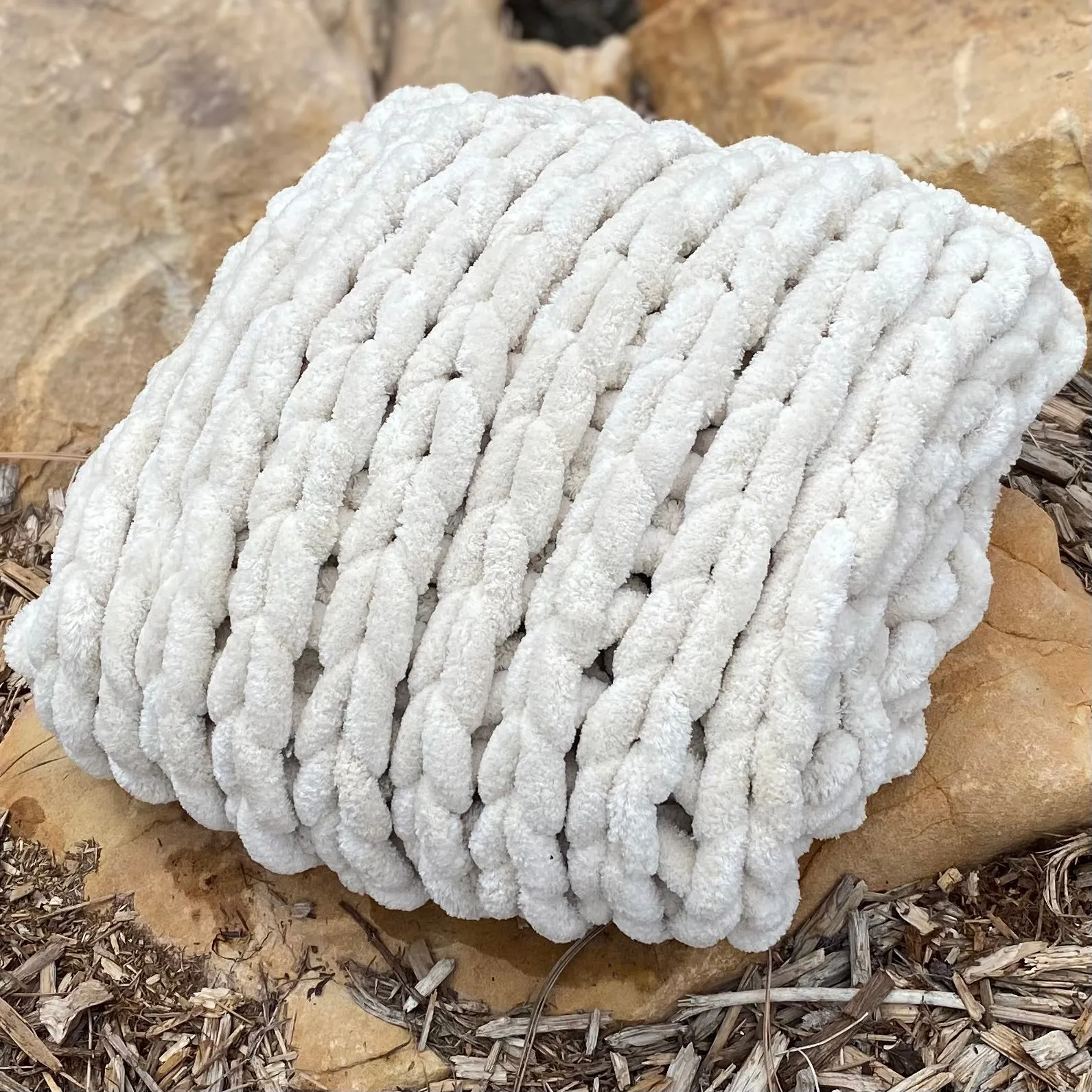 INFINITE CHUNKY KNIT BLANKET | MINKY | LITTLE - SAND