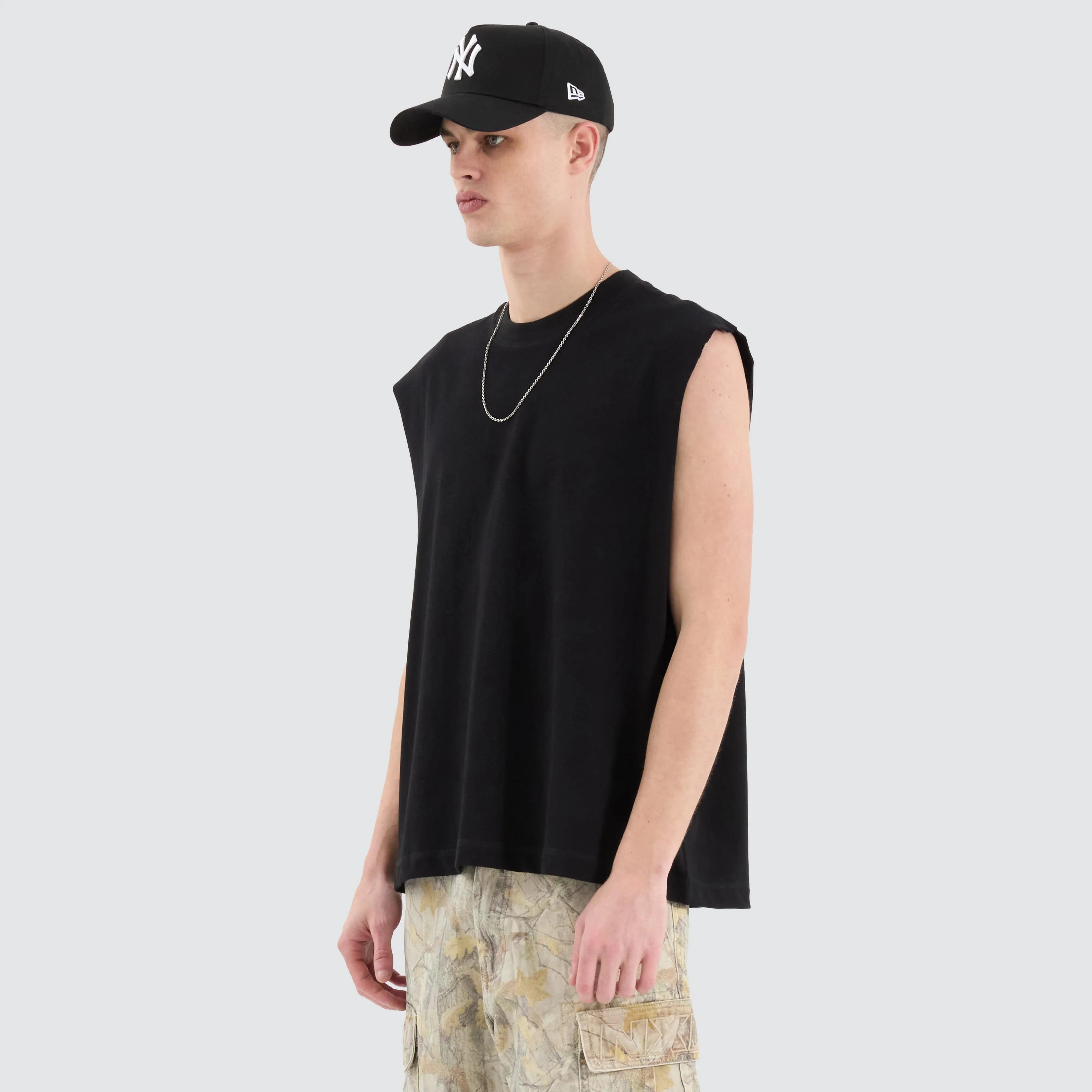 Osaka Cube Muscle Jet Black