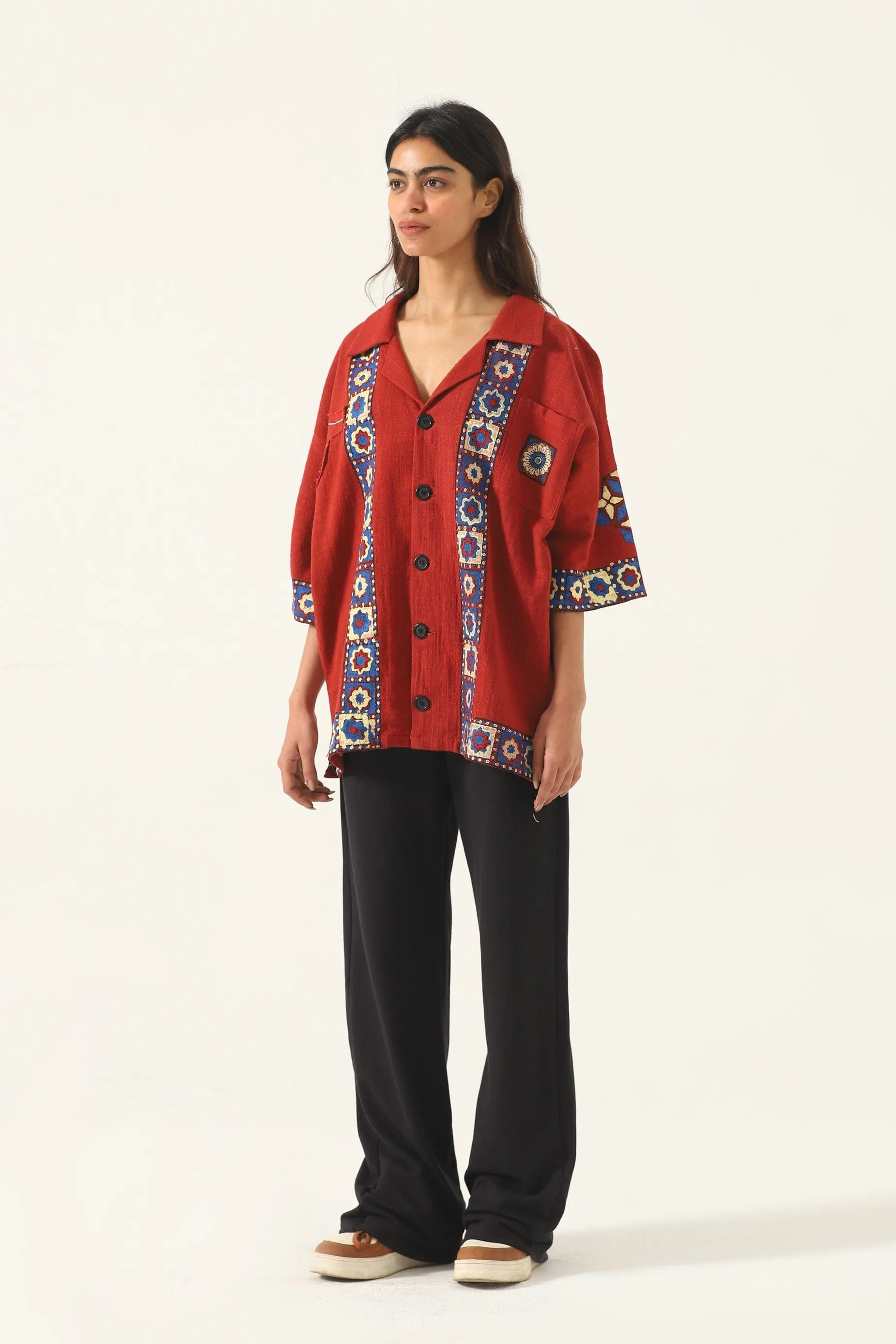 "KAHANI" VERSION 2 BLOCKPRINT BUTTON DOWN