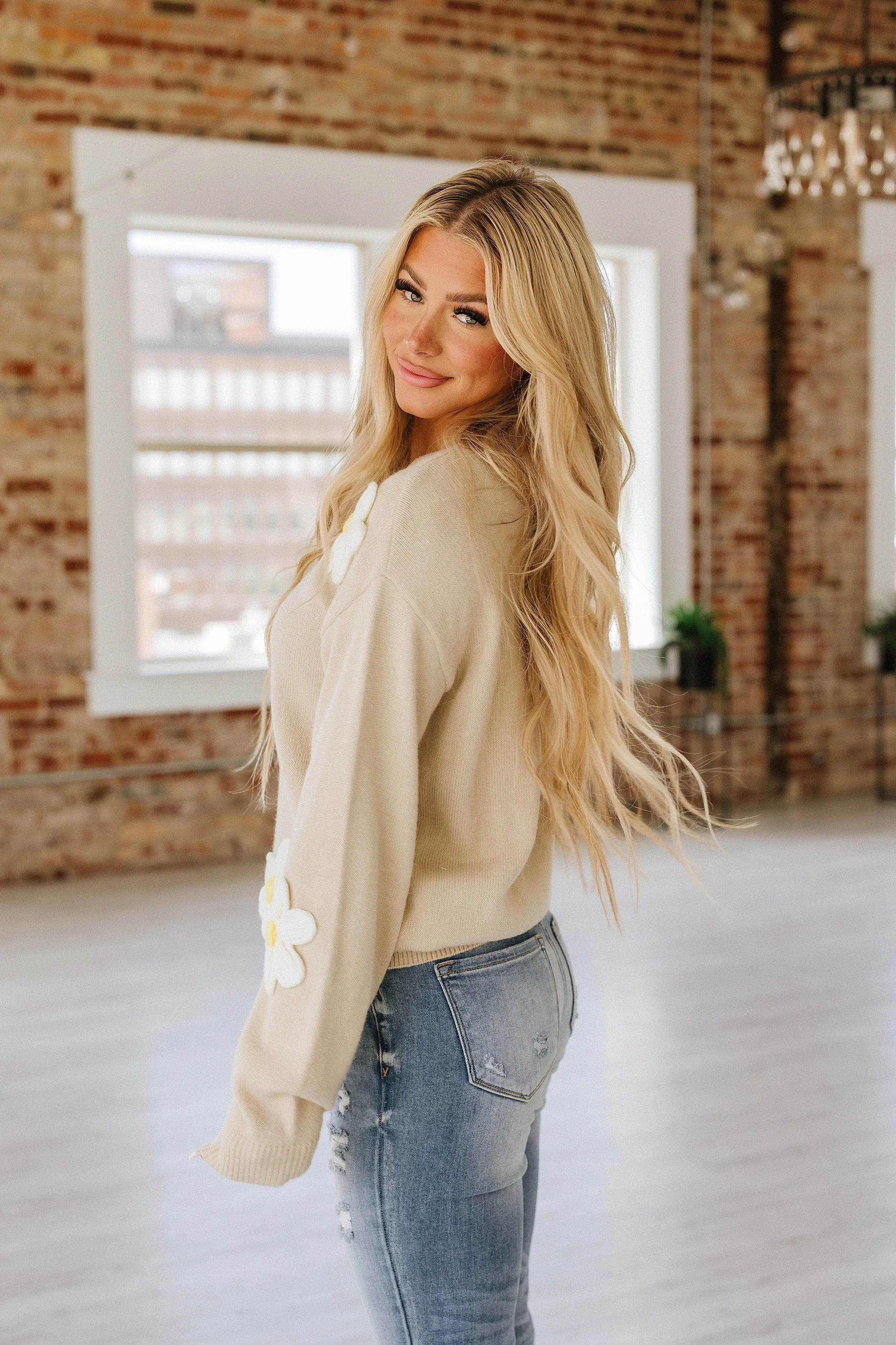 Stormi Flower Sweater | S-XL