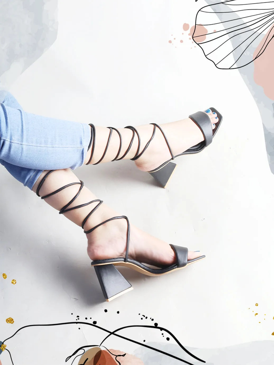 Stringo Heels - Black