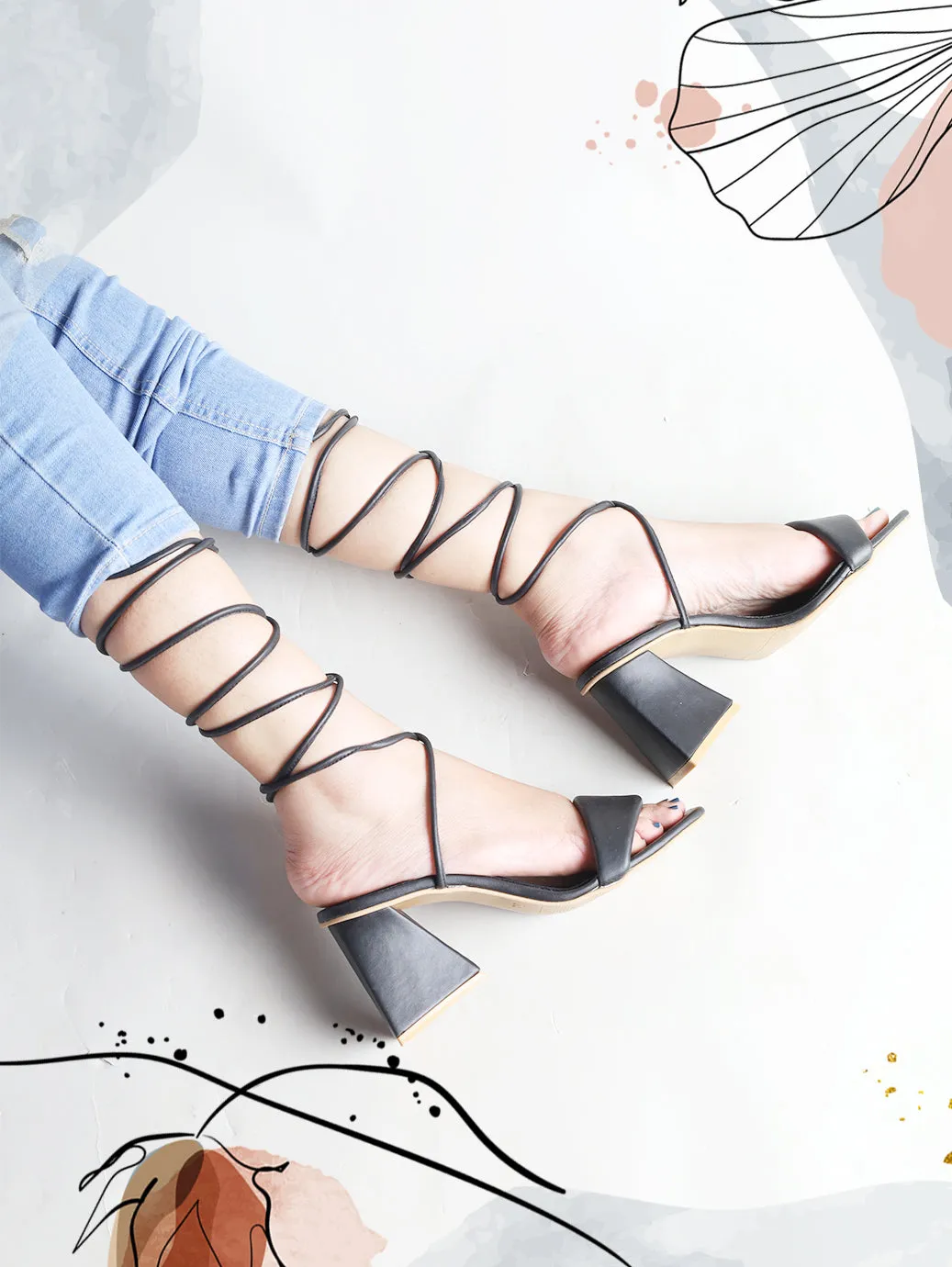 Stringo Heels - Black