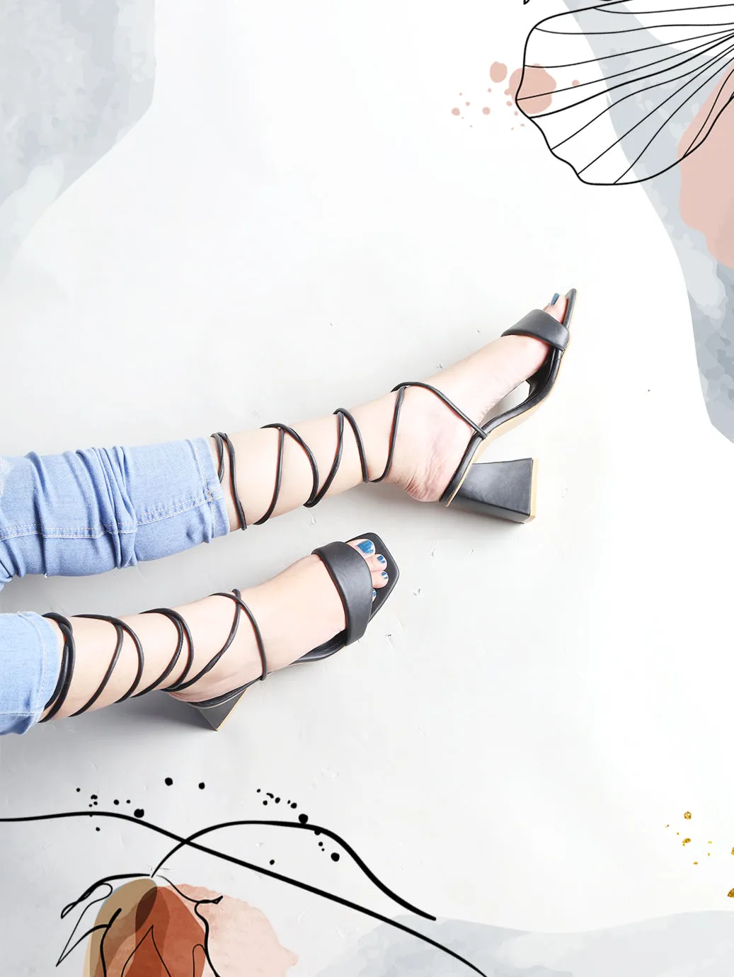 Stringo Heels - Black