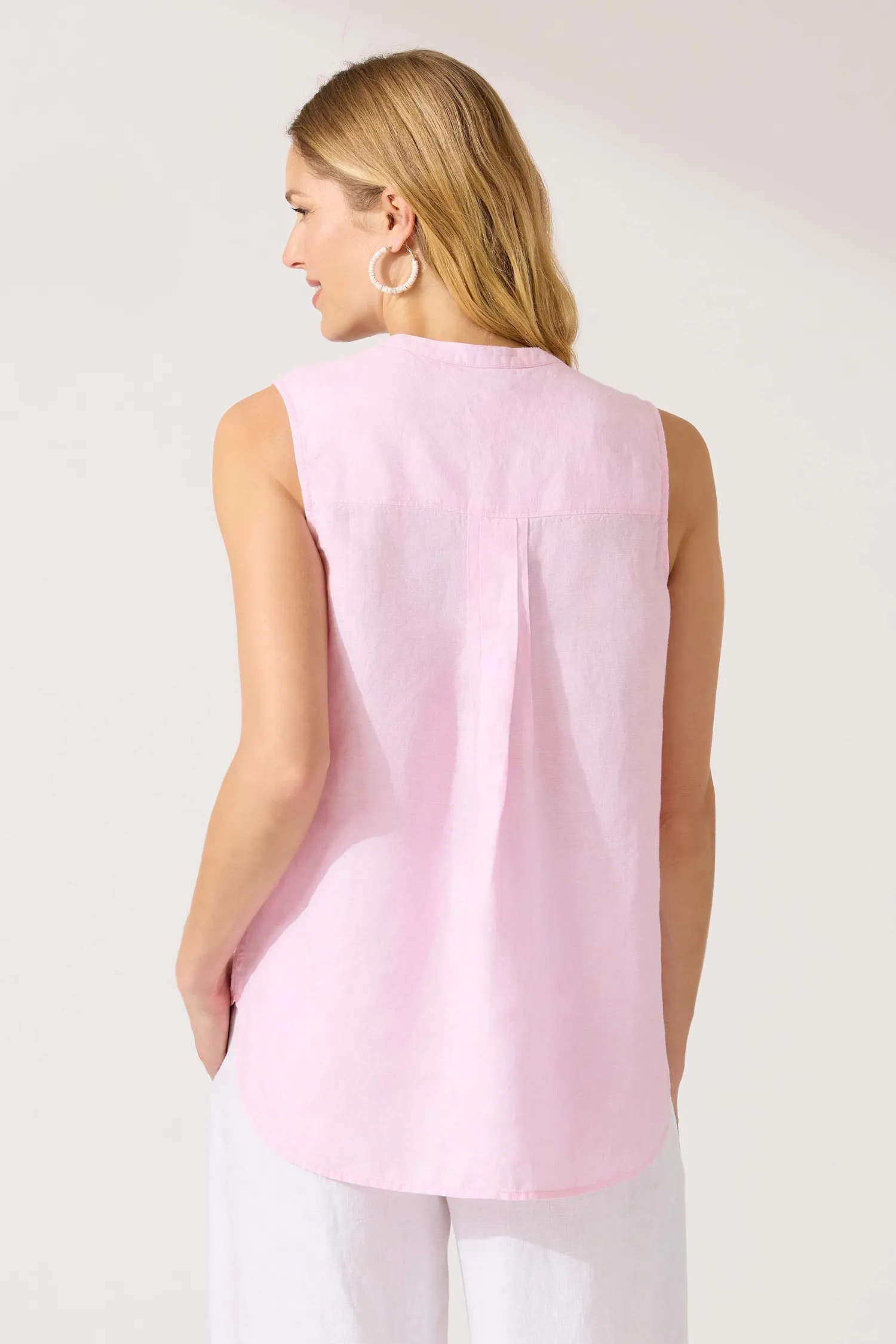 Tommy Bahama Coastalina Sleeveless Linen Top - Style SW321178