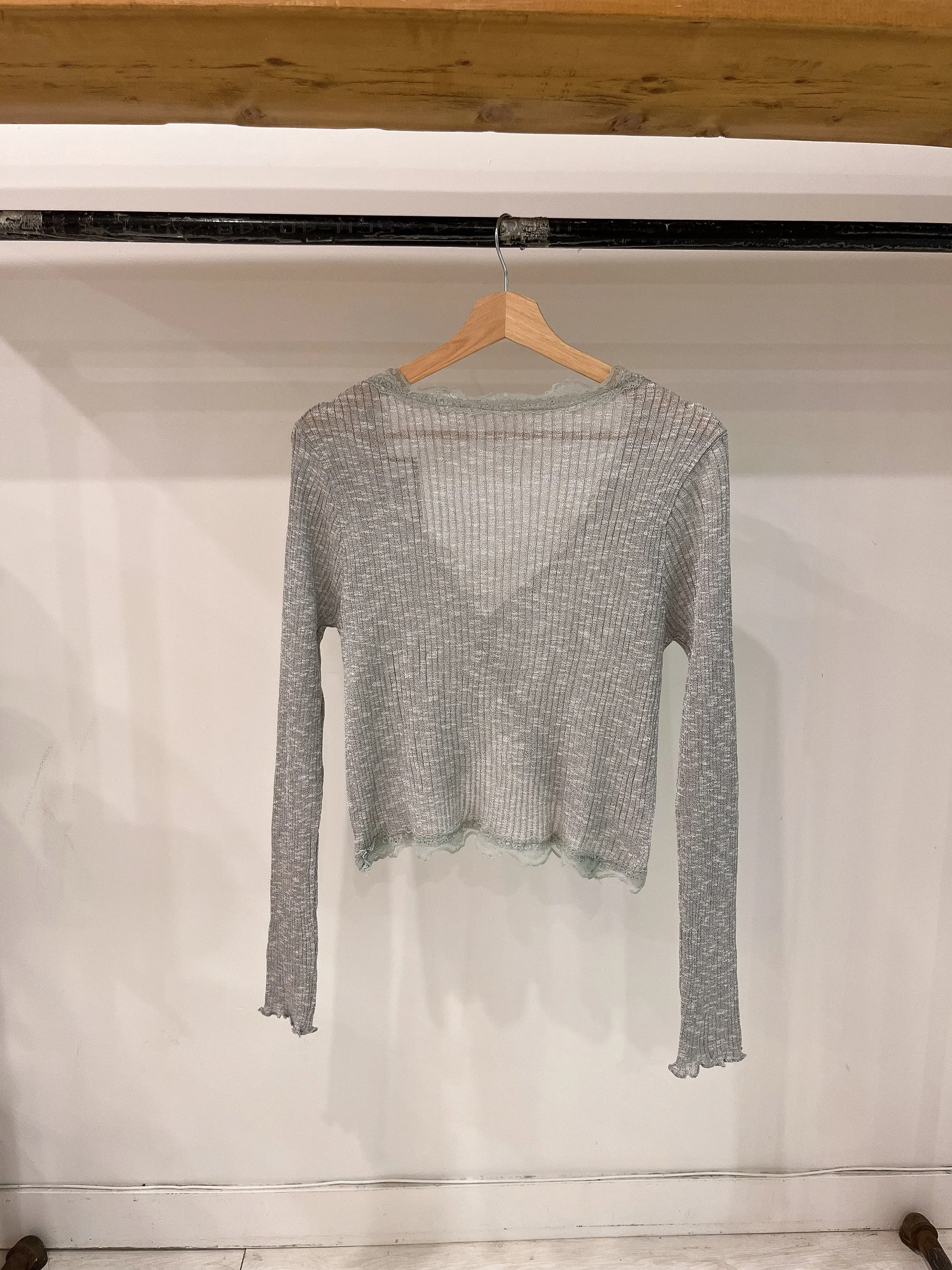Chic Lace-Trimmed Cardigan
