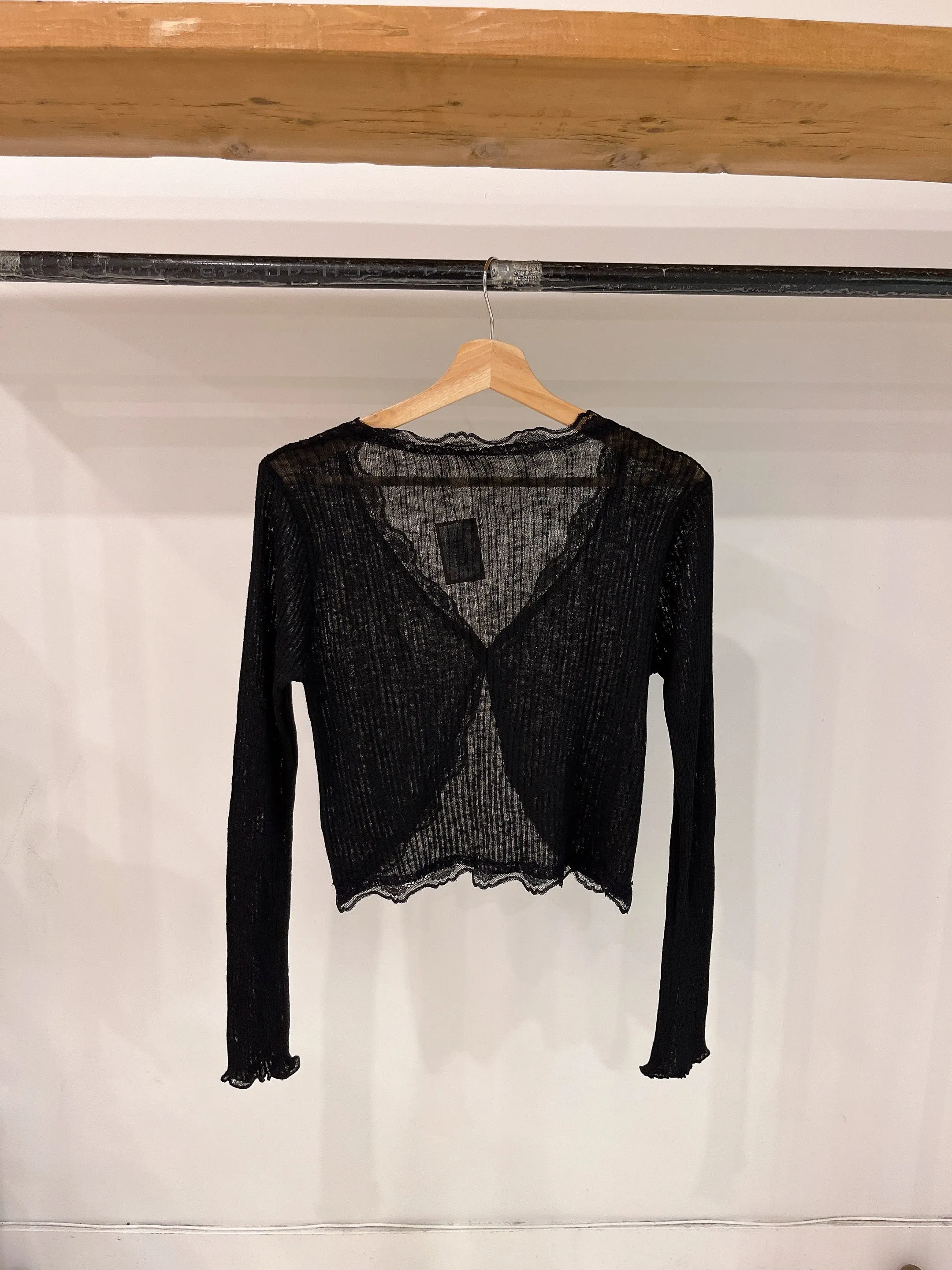 Chic Lace-Trimmed Cardigan