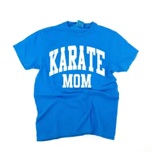 Varsity Style - KARATE MOM - SHORT SLEEVE COMFORT COLORS TEE